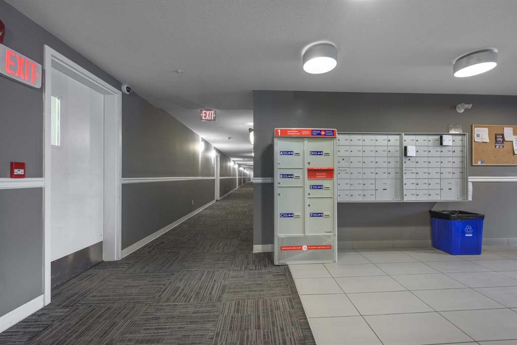 Picture for 1404, 240 Skyview Ranch Road NE