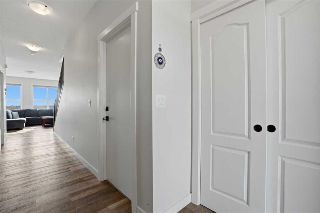 Picture for 111 Homestead Close NE