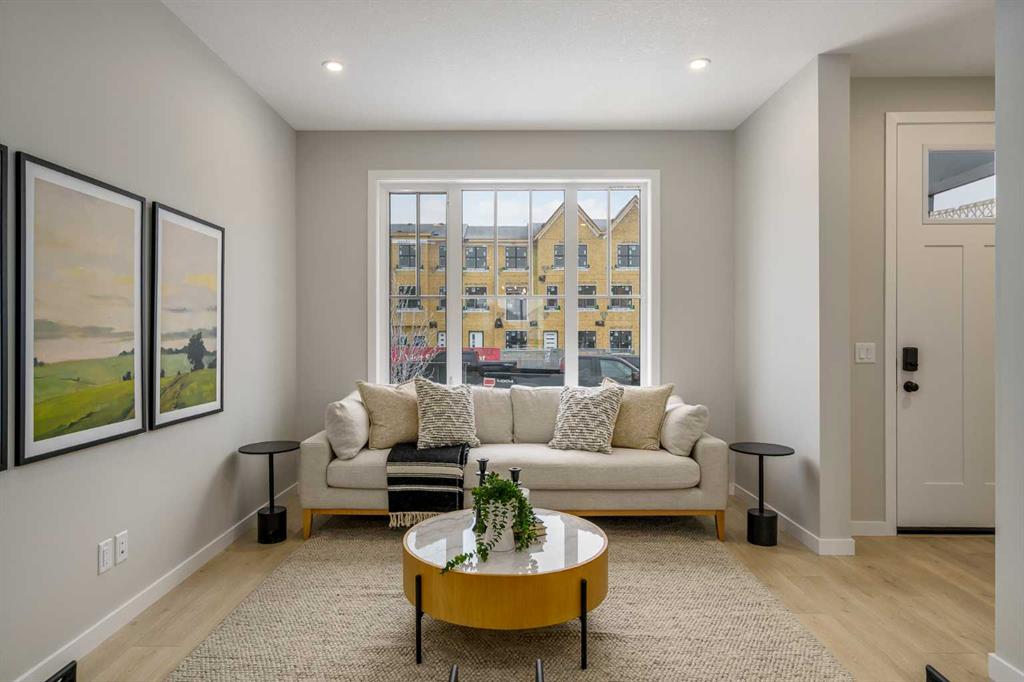 Picture for 1485 Rangeview Drive SE