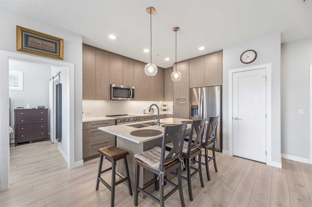 Picture for 2126, 76 Cornerstone Passage NE