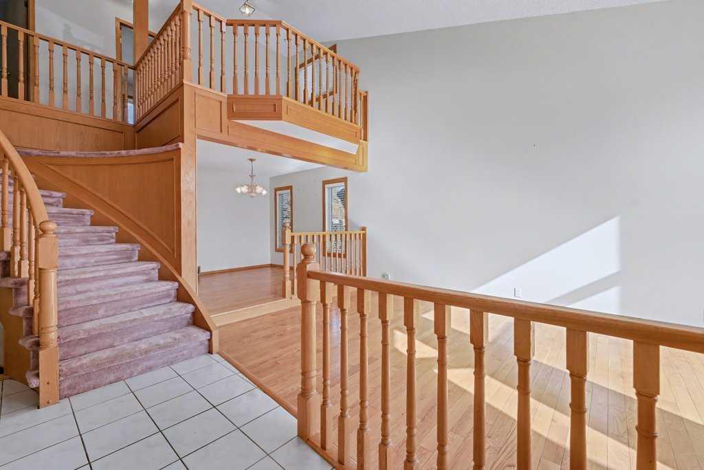 Picture for 82 Wood Valley Drive SW