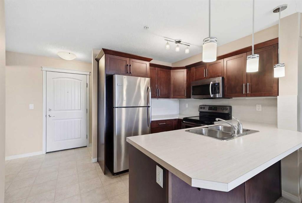 Picture for 2114, 130 Panatella Street NW