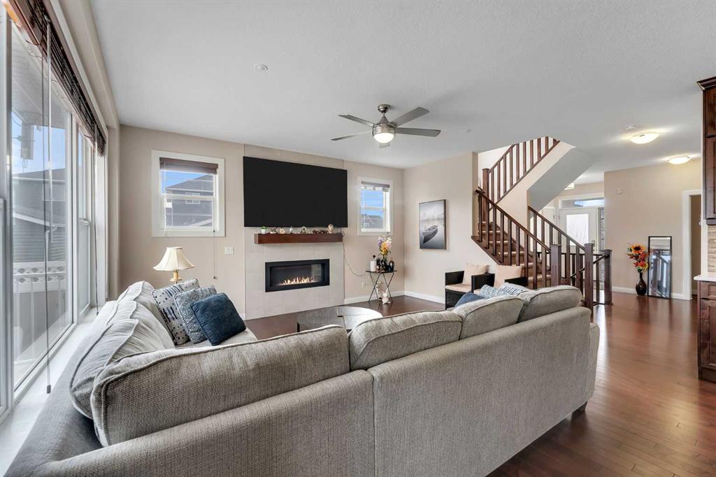 Picture for 194 Redstone Park NE