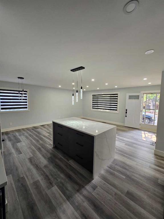 Picture for 327 Rundleview Drive NE