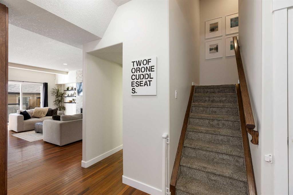 Picture for 2, 808 4 Street NE