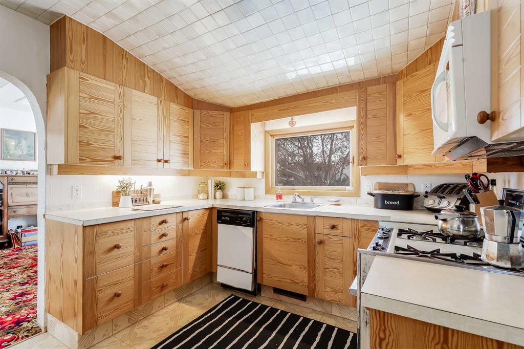 Picture for 235 3 Street 