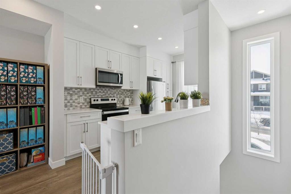 Picture for 579 Evanston Link 