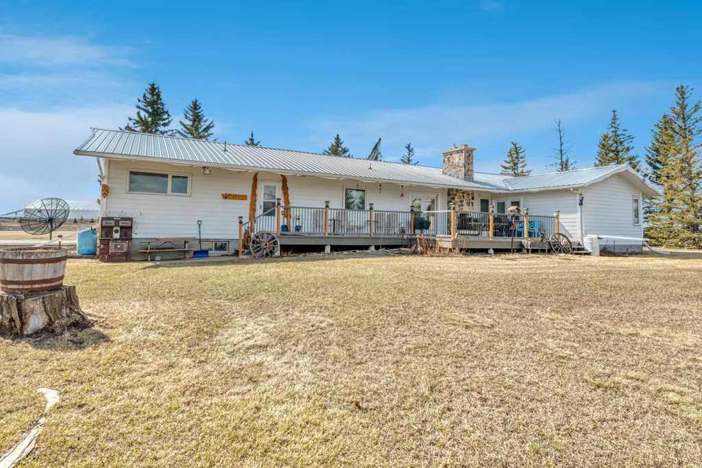 Picture for 261083 Township Road 222  