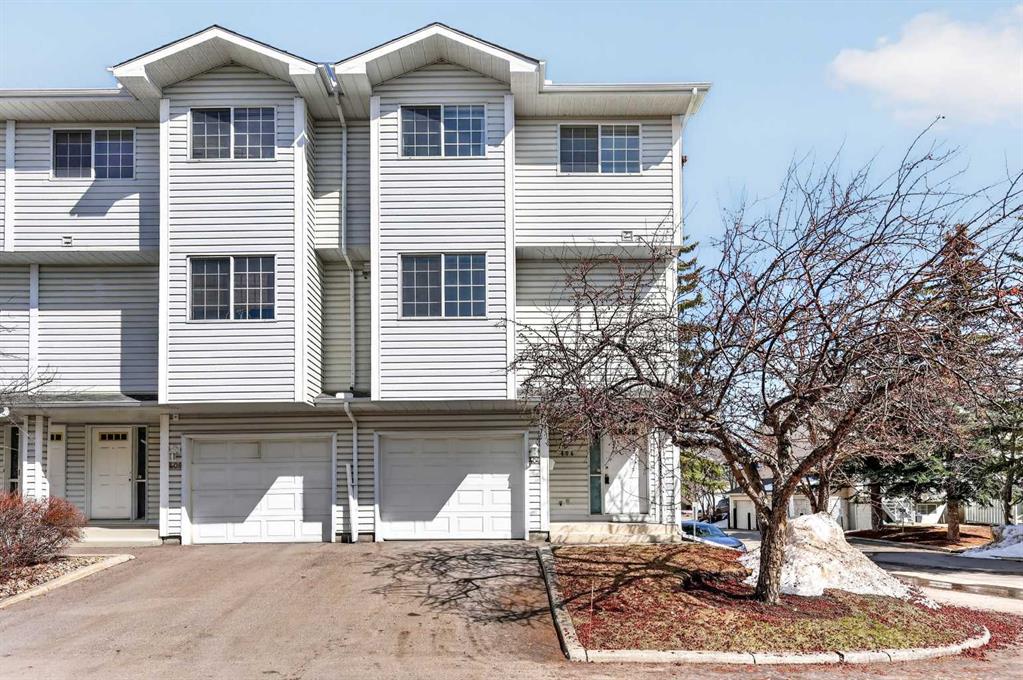 Picture for 404 Hawkstone Manor NW