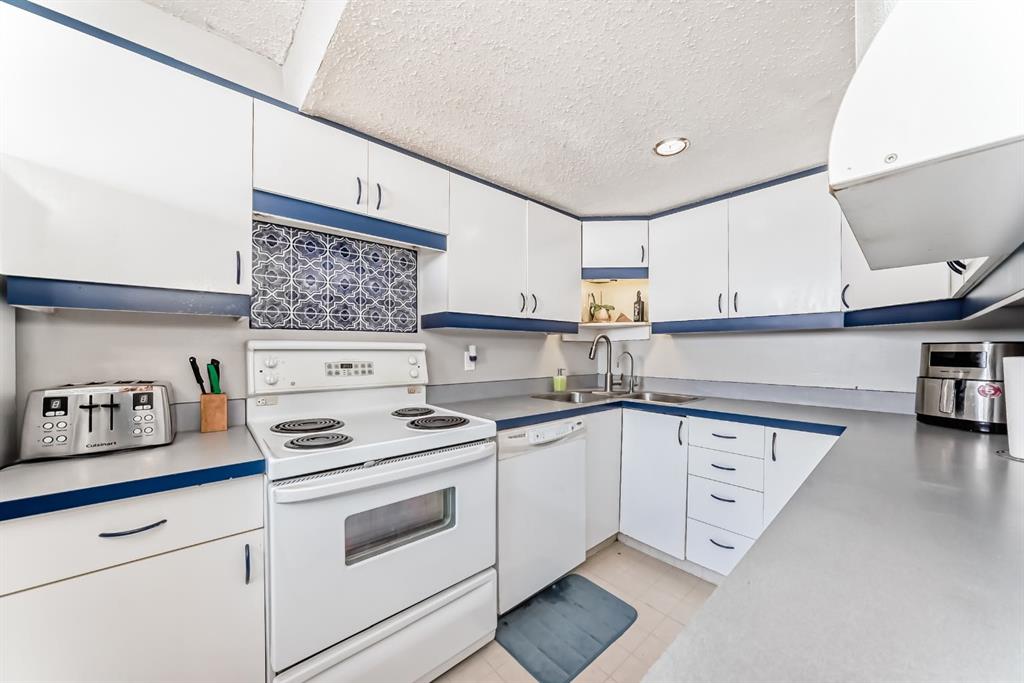 Picture for 702, 9930 Bonaventure Drive SE