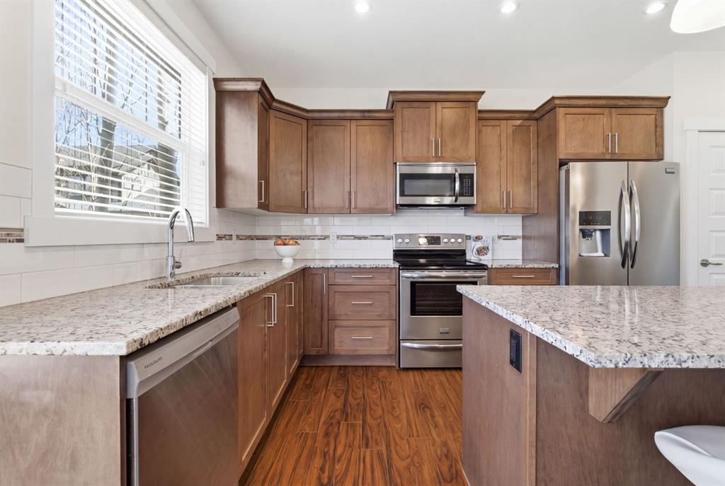 Picture for 403, 110 Coopers Common SW