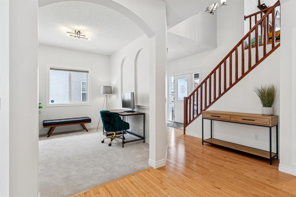 Picture for 90 Tuscany Glen Place NW