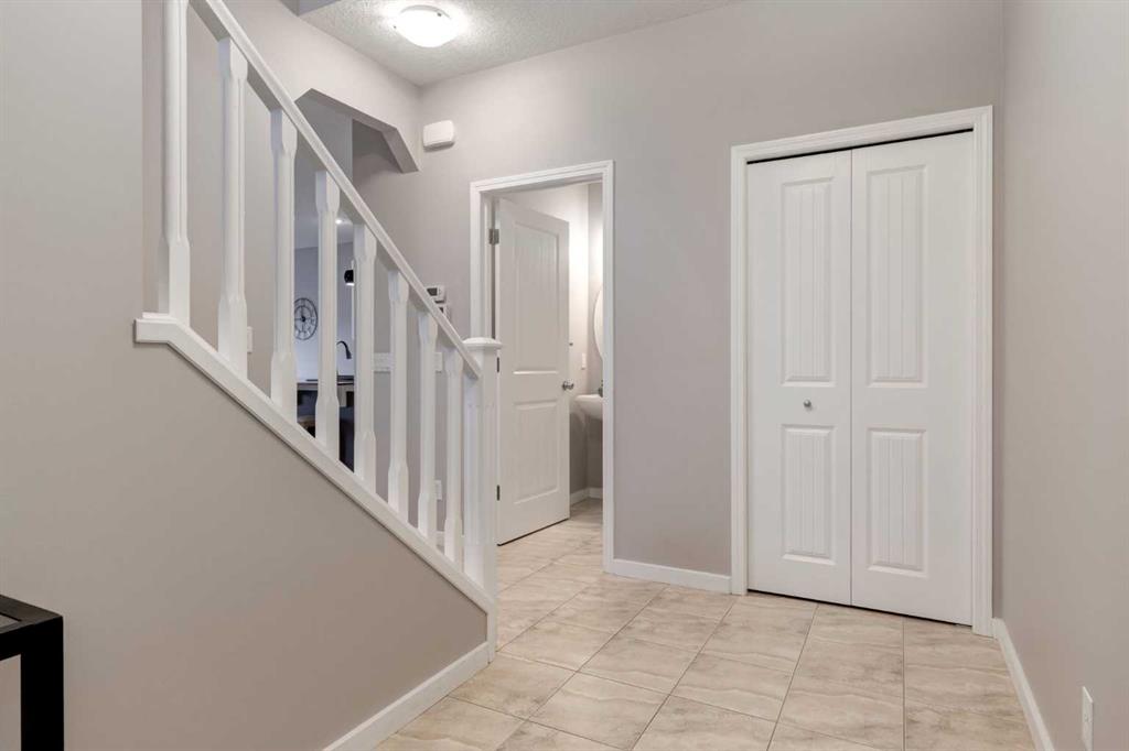 Picture for 29 Sage Valley Circle NW