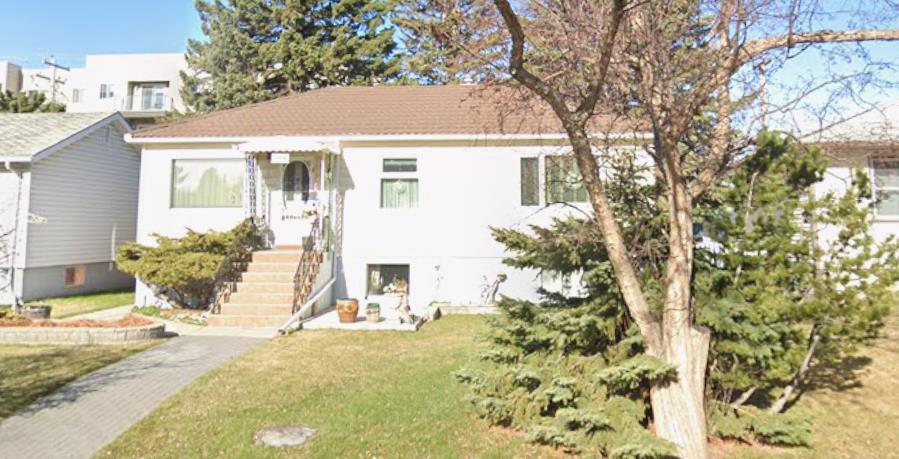 Picture for 1703 32 Street SW