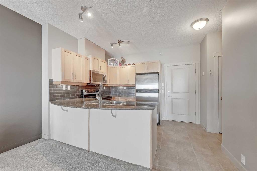 Picture for 4210, 5605 Henwood Street SW