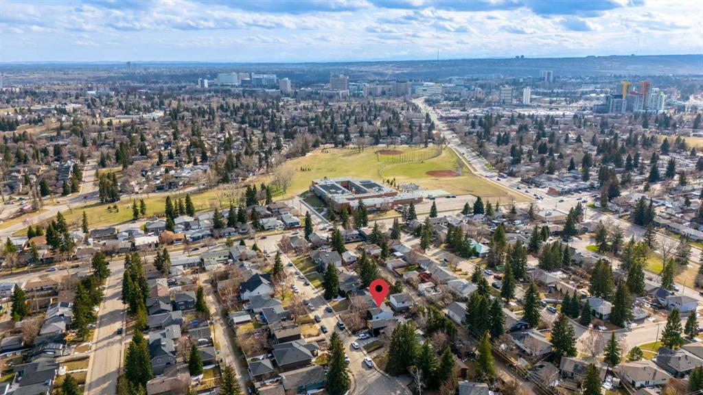 Picture for 88 CHEYENNE Crescent NW
