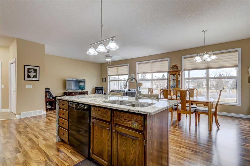 Picture for 7, 43 Westlake Circle 