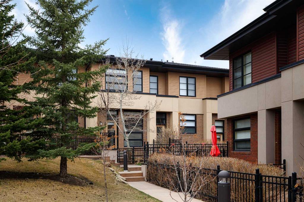 Picture for 206 Aspen Hills Villas SW