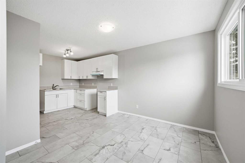 Picture for 92, 203 Lynnview Road SE