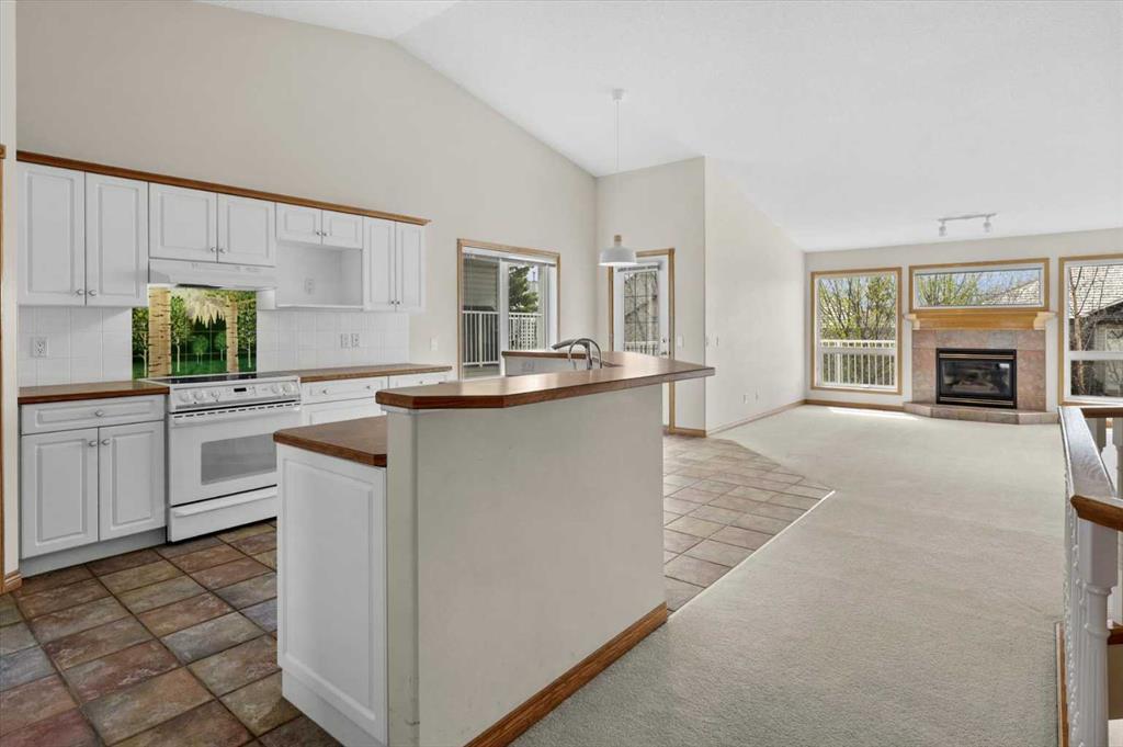 Picture for 122 Rocky Ridge Villas NW