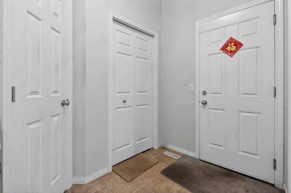 Picture for 156 Saddlecrest Park NE