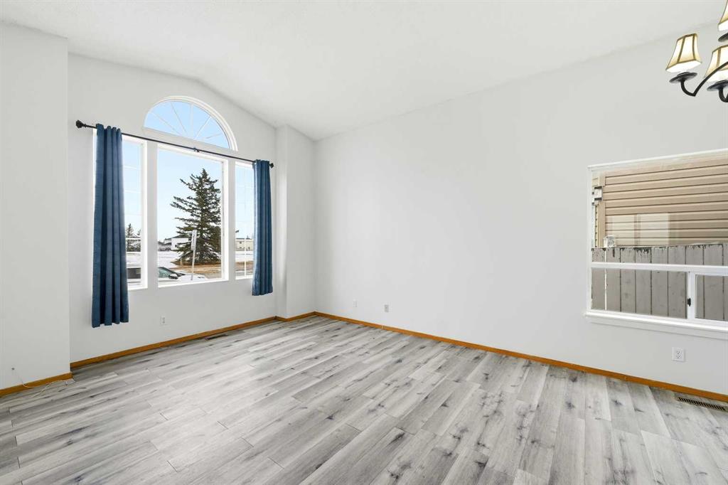 Picture for 3710 Catalina Boulevard NE