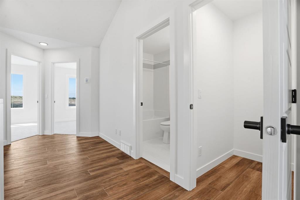Picture for 499 Lawthorn Way SE