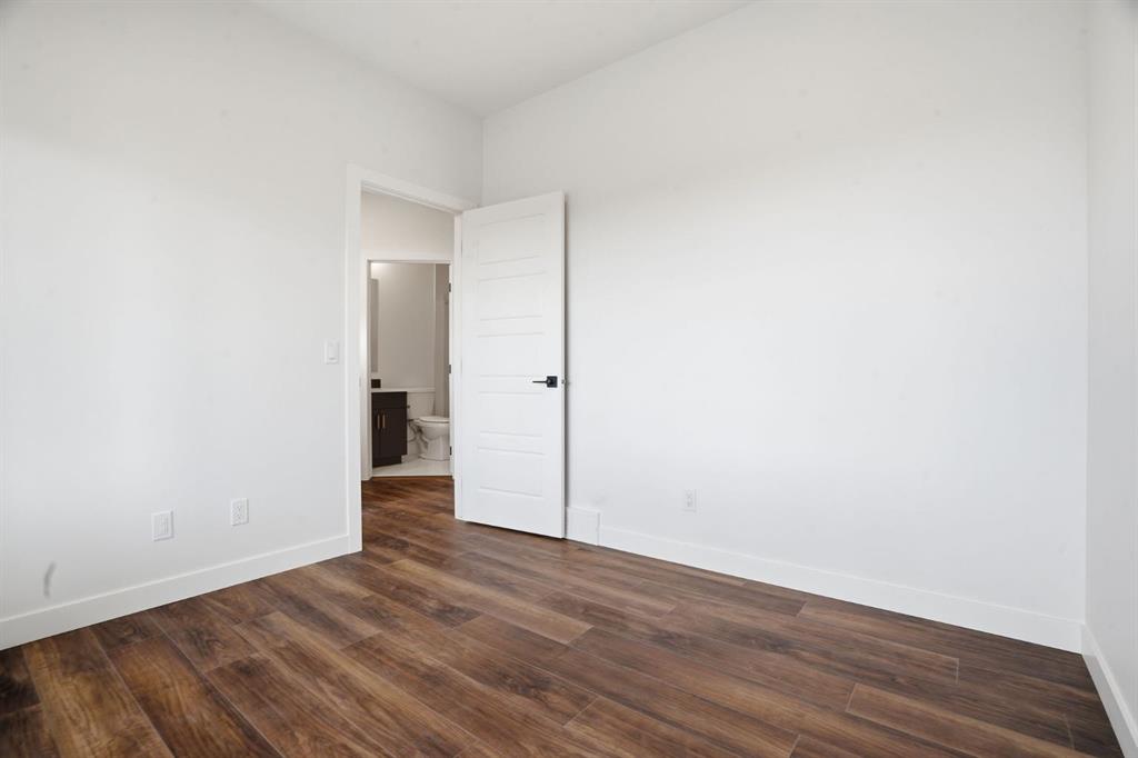 Picture for 499 Lawthorn Way SE