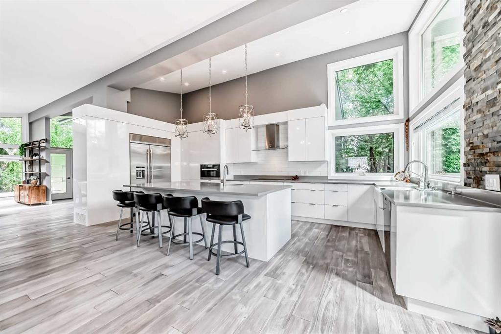 Picture for 10412 Willowcrest Road SE