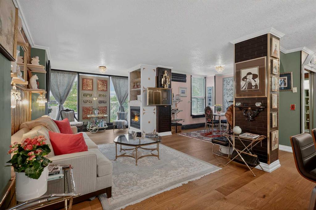 Picture for 205, 4554 Valiant Drive NW