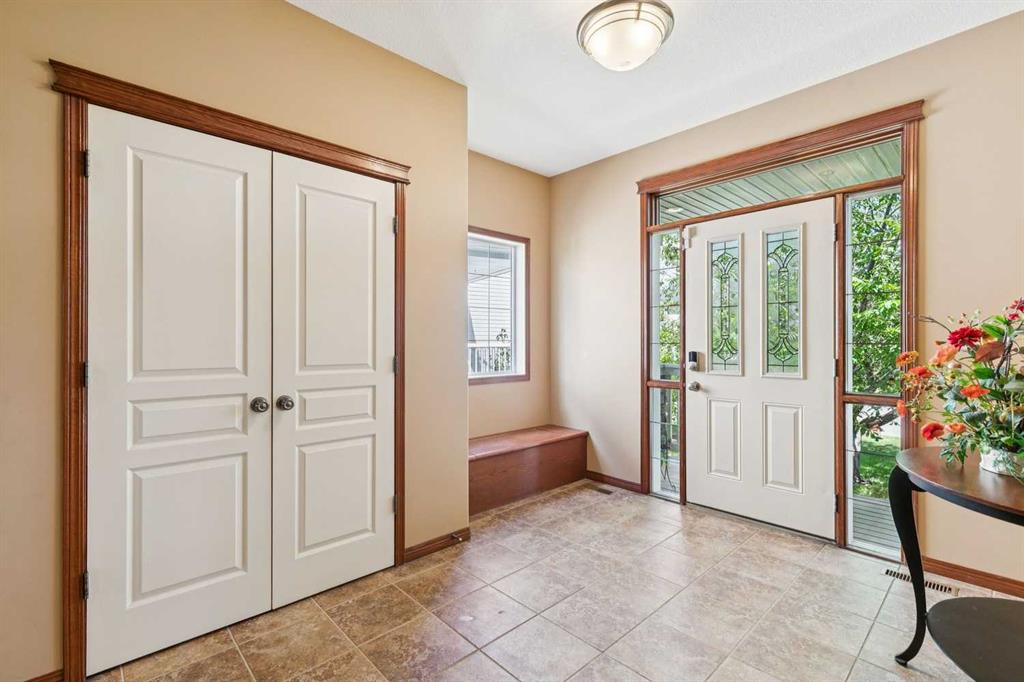 Picture for 37 Tanner Close SE