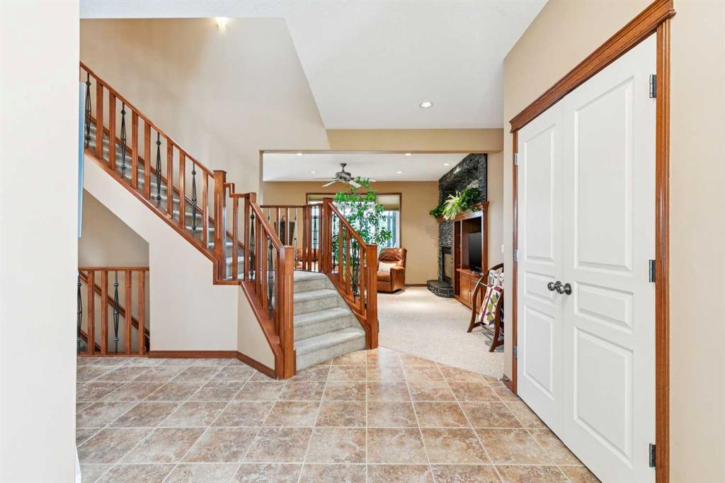 Picture for 37 Tanner Close SE