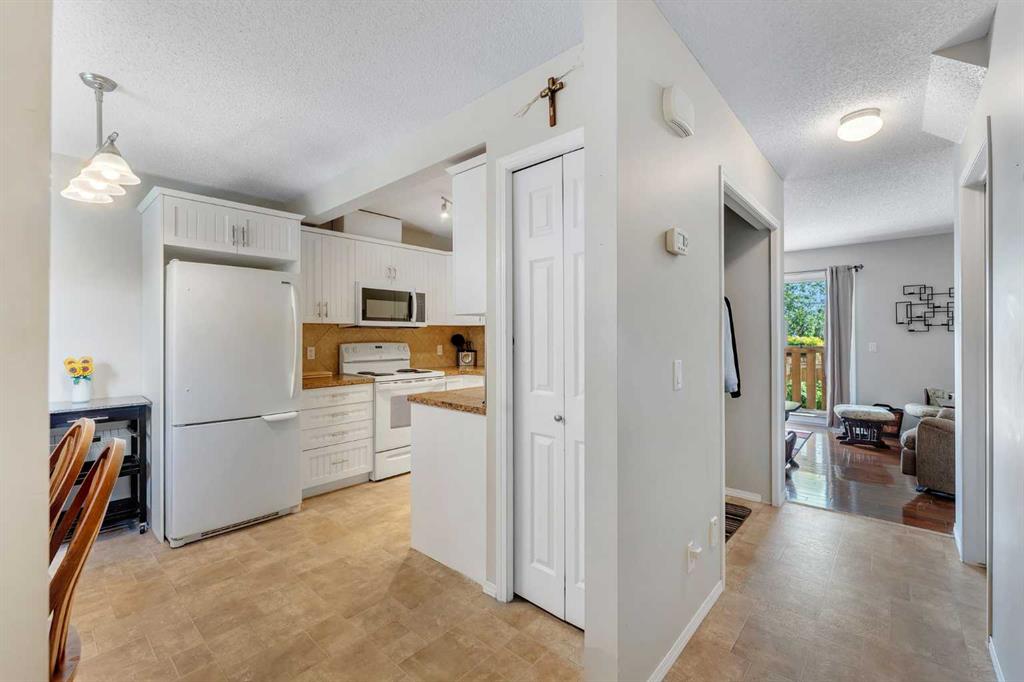 Picture for 604, 600 Allen Street SE