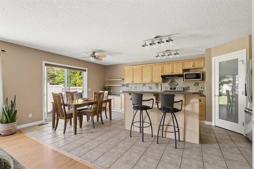 Picture for 11 Somerglen Court SW
