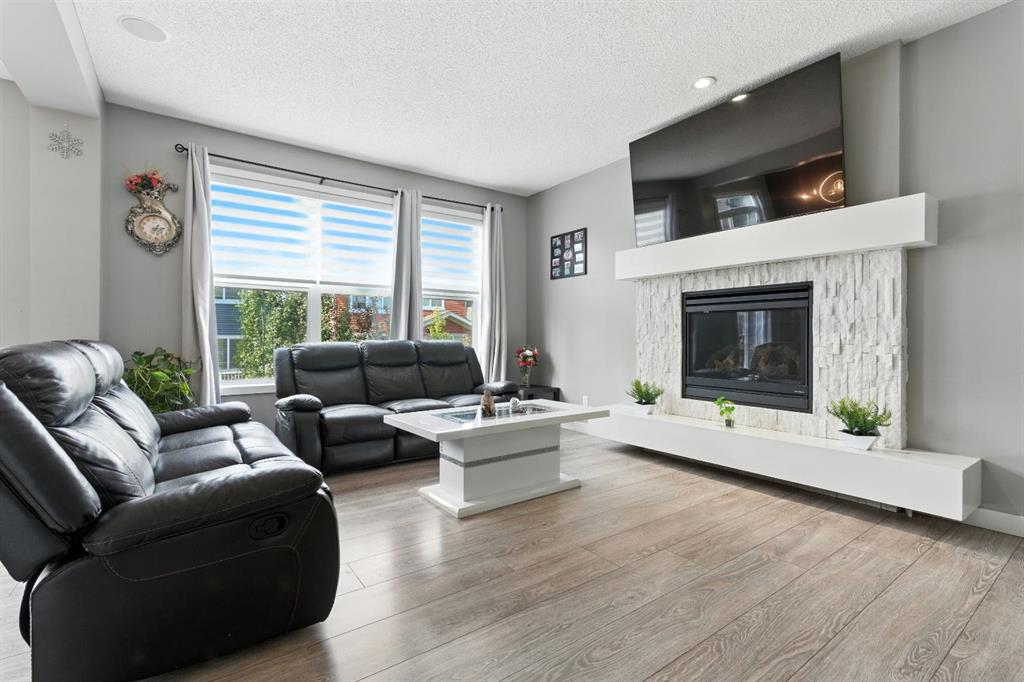 Picture for 313 Kings Heights Drive SE