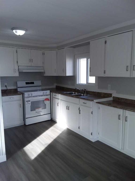 Picture for 421 Kannell Drive NE