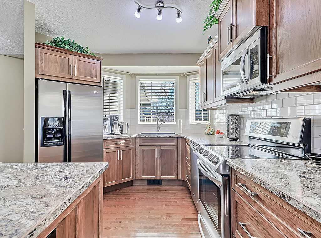 Picture for 421 Riverside Green NW