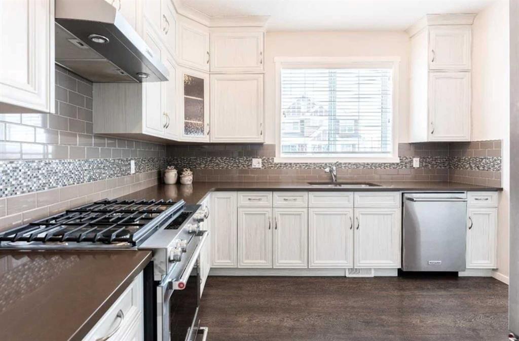 Picture for 12 Legacy Main Street SE