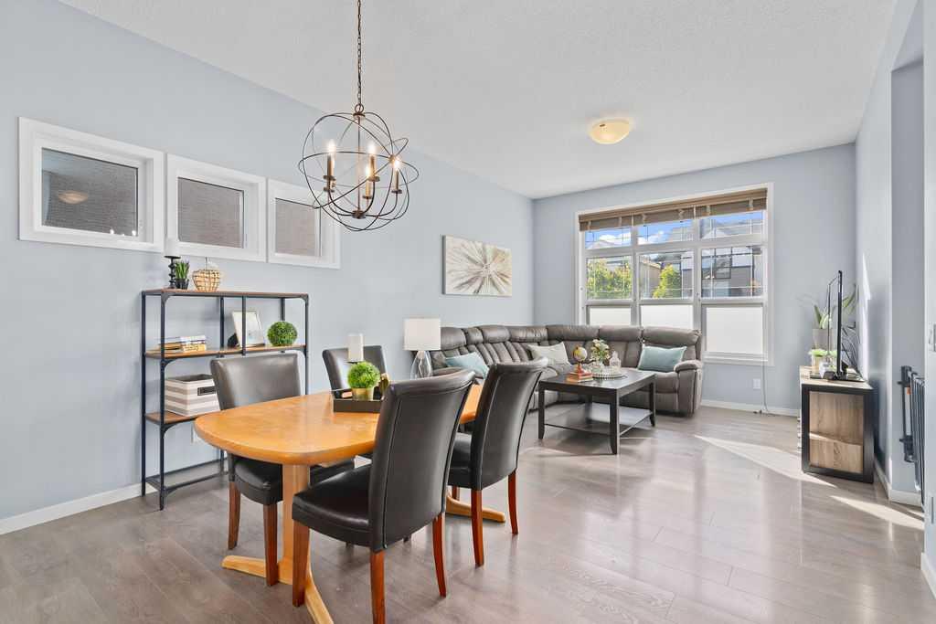 Picture for 103 Masters Heights SE