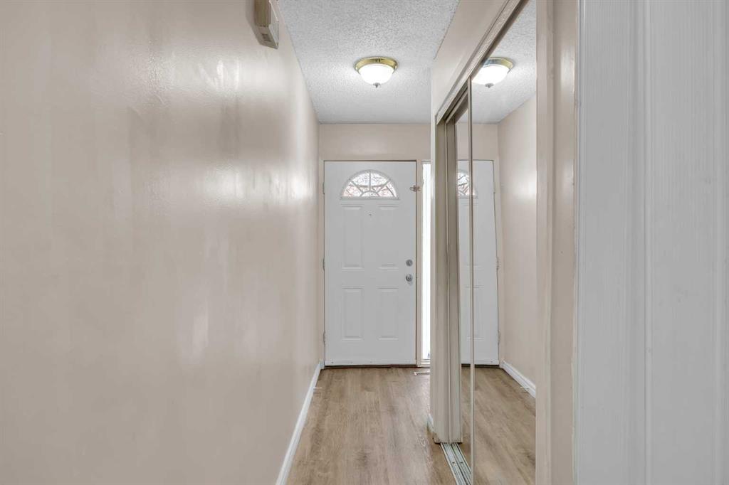 Picture for 3, 2519 38 Street NE