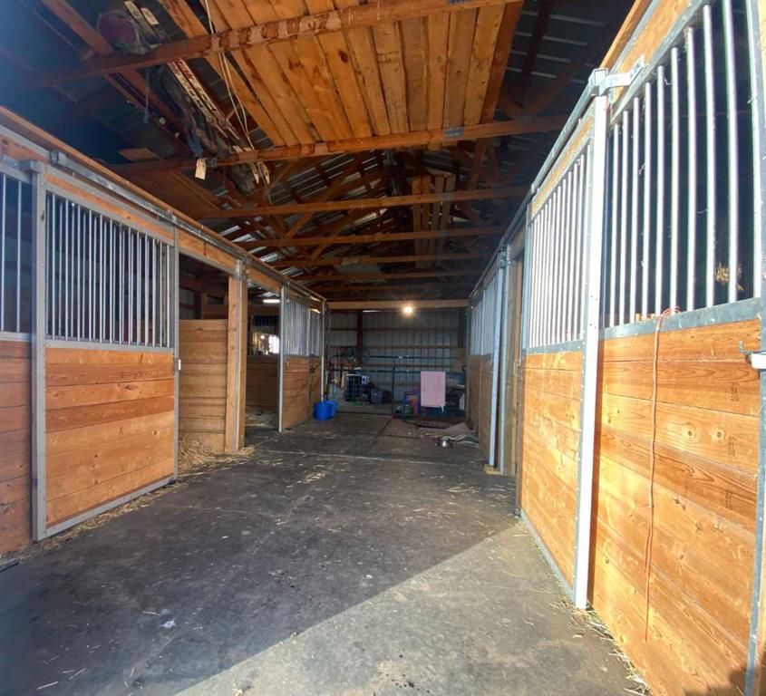 Picture for 250043 Range Road 255  