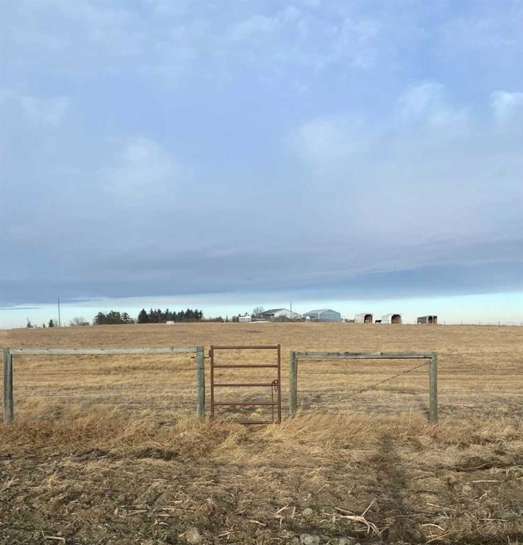 Picture for 250043 Range Road 255  