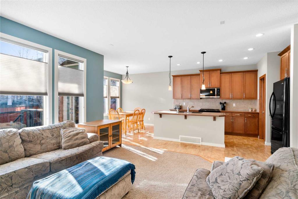 Picture for 5 Mahogany Square SE