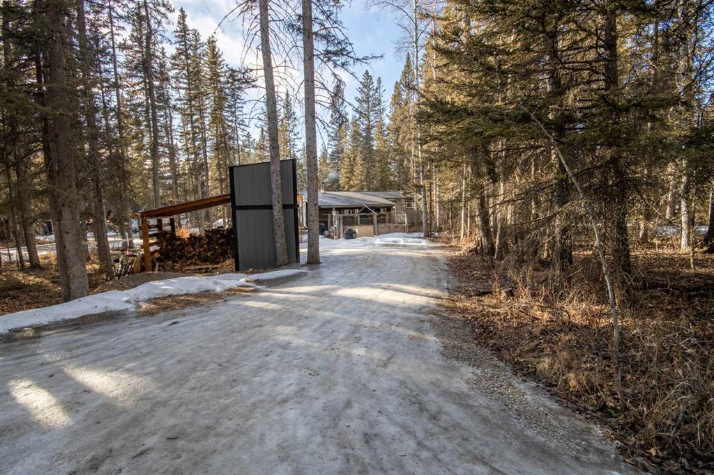 Picture for 25, 5227 Township Road 320  