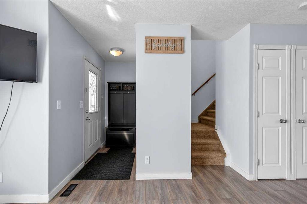 Picture for 1552 Mcalpine Street 