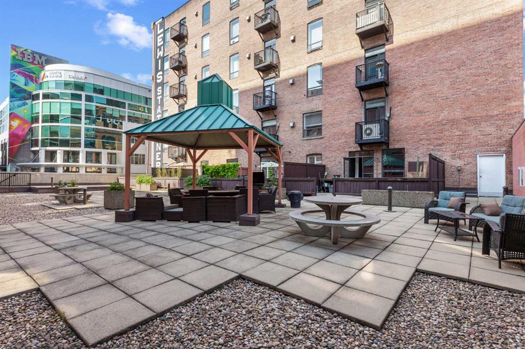 Picture for 103, 240 11 Avenue SW