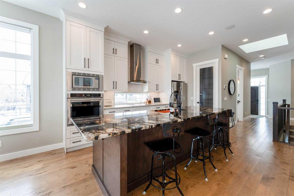 Picture for 102 Coopersfield Way SW