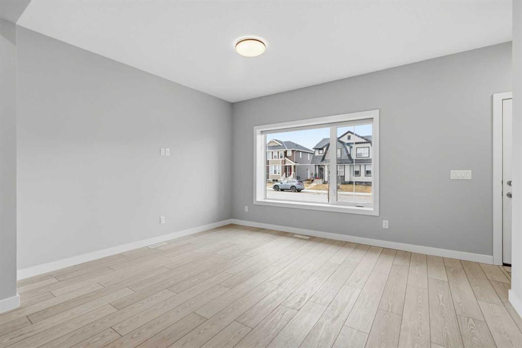 Picture for 592 DAWSON Drive 