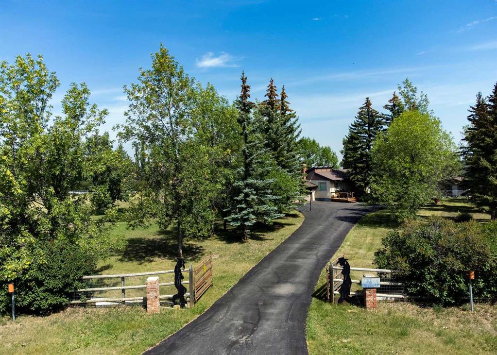 Picture for 16014 Dewinton Riding Club Road E