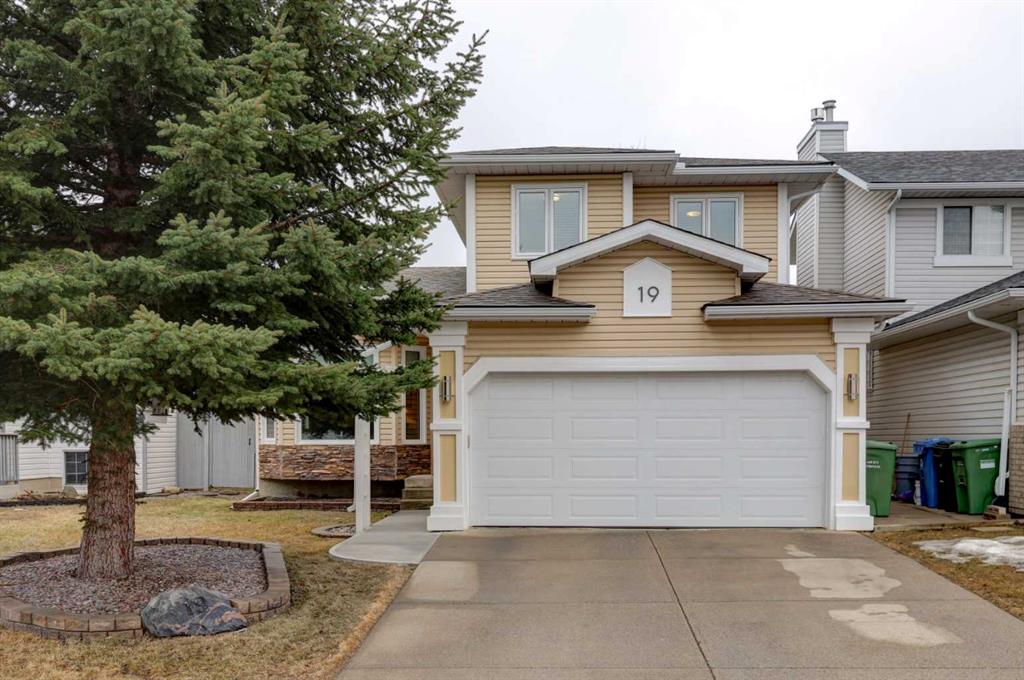 Picture for 19 Riverstone Crescent SE